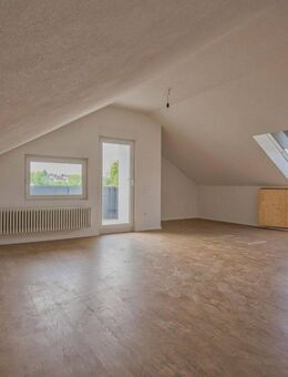 Helle 2-Zimmer-Wohnung mit Balkon über den Dächern Göppingens - sofort bezugsfrei! - Göppingen