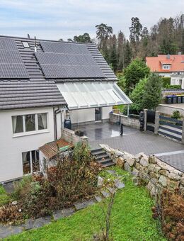 IMMORath.de - Kernsaniertes Einfamilienhaus mit Einliegerwohnung - Badenweiler