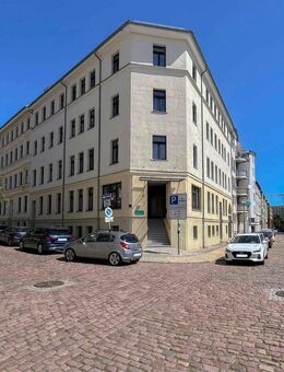 Leerstehende Stadtwohnung mit Charakter - ruhig, zentral, gut geschnitten! - Halle (Saale)