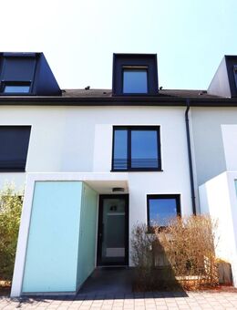 Wunderschönes Traumreihenhaus in Helmsheim Natur und Stadtnähe vereint - Bruchsal