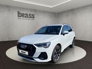 Audi Q3, 35 TFSI S line, Jahr 2024 - Marburg