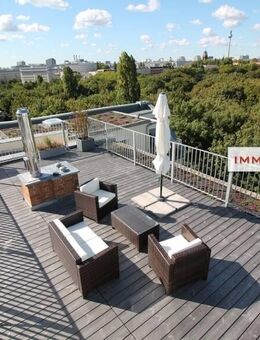 IMMOBERLIN.DE - Stilvoll in Toplage! Luxuswohnung mit Südwestterrasse, Sonnendeck, Kamin, Lift, Tiefgaragenplatz u.a.m. - Berlin