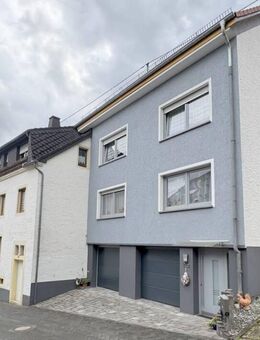 Großzügiges Mehrfamilienhaus mit Altbaucharme in direkter Grenznähe zu Luxemburg! - Bollendorf