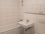 Modernisierte 2-Zimmer Wohnung mit Aufzug! - Bielefeld