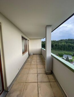Weitblick: 3-Zi-Whg. in Tettnang mit großer Loggia - Tettnang