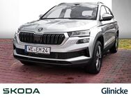 Skoda Karoq, 2.0 TDI Selection 110, Jahr 2024 - Weimar