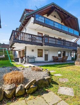 Modernes Landhaus mit drei Einheiten - Stockach