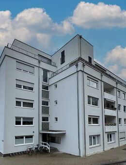 Attraktive 2-Zimmer-Wohnung mit Loggia und Balkon - begehrte Wohnlage - 2. Obergeschoss mit Lift - München