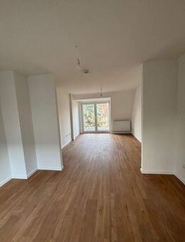 5 Zimmer, 2 sonnige Balkone, neues Bad, komplett saniert - Oberursel (Taunus)