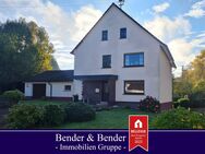 *PREISREDUZIERUNG* Sehr gepflegtes Einfamilienhaus mit Innenhof und uneinsehbarem Grundstück nähe Puderbach! - Puderbach