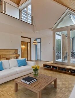 Haus im Haus - Maisonette-Wohnung mit traumhaftem Seeblick! - Bonn