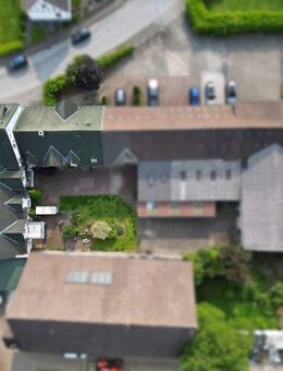 Mehrfamilienhäuser + EFH in gepflegter Lage - Vollvermietet! - Warstein