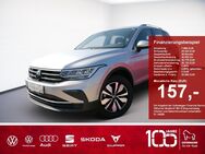 VW Tiguan, 1.5 TSI Life FernA SignA, Jahr 2023 - Landshut