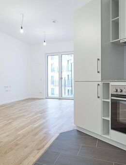 Familienglück auf 103 Quadratmetern: 4-Zimmerwohnung in zentraler Lage - Berlin