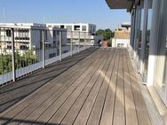 Sonniges & lichtdurchflutetes Penthouse + Smart Homesystem + 3 Schlafzimmer + 3 Bäder + Separate Küche + Umlaufende Terrasse - Berlin