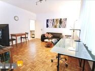 Golzheim: Großzügiges Apartment mit kleiner Schlafnische mit 1,80 m breitem Bett mit hochwertiger - Düsseldorf