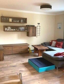 Großzügige 3 ZKB-Ergeschosswohnung mit Garten in Hepberg - Hepberg