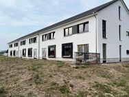 Neubau schlüsselfertiges Reihenendhaus in Hessisch Oldendorf - Hessisch Oldendorf