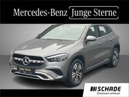 Mercedes GLA 200, Progressive, Jahr 2023 - Eisenach