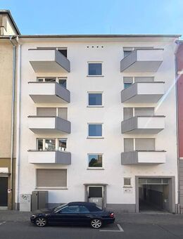 Gepflegtes MFH mit 9 Einheiten & 8 Garagen in LU-Mitte - voll vermietet & ohne Renovierungsstau - Ludwigshafen (Rhein)