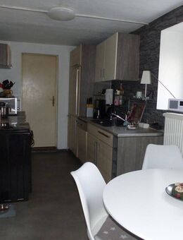 Einfamilienhaus mit Nebengelass & Garten in der Gemeinde Liebschützberg zu verkaufen - Liebschützberg
