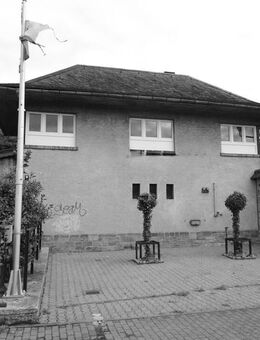 Zuhause im historischen Bahngebäude - ehemaliges Stellwerk mit vielseitigem Ausbaupotenzial! - Gensingen