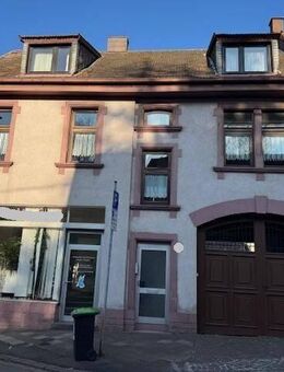 Wohnhaus mit kleinem Laden - Spiesen-Elversberg