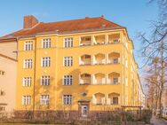 Dachgeschoss in Steglitz - 280m² großer Rohdachboden sucht professionelle Ausbauer - Berlin