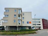 * Möblierte 3-Zimmer-Wohnung mit Einbauküche und TG-Stellplatz * - Weingarten
