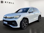 VW Tiguan, 1.5 R-Line eTSI, Jahr 2024 - Rickenbach