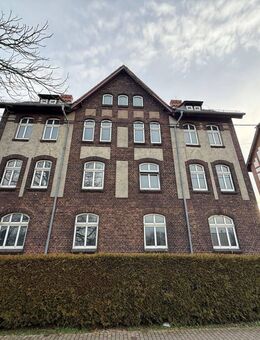 Sanierungsobjekt mit Potenzial - Mehrfamilienhaus in attraktiver Lage - Weißenfels
