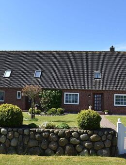 Großzügiges Wohnhaus mit vielfältigen Nutzungsmöglichkeiten am Marschrand - Bordelum