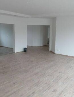 2016 neu gebautes 4,5-Zimmer-Einfamilienhaus mit Garten und Garage! - Lauenau