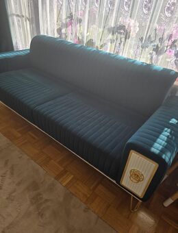 Elegantes 2 Dreisitzer-Sofa mit modernem und anspruchsvollem Design. - Senden (Bayern)