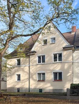 Wohnen mit Charakter! Dreifamilienhaus mit Altbaucharme und Garten in Bonn - Bonn