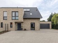 Exklusive Doppelhaushälfte in Bad Essen *** Provisionsfrei für den Käufer *** - Bad Essen