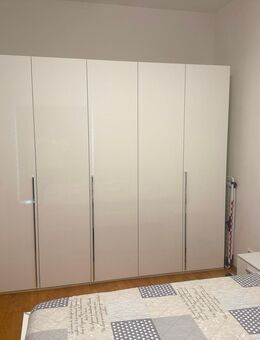 Schlafzimmer zu verkaufen - Wohnungsauflösung - Fürth