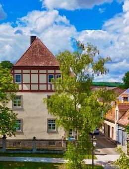Schönes Anwesen in naturnaher Lage von Bad Windsheim - Bad Windsheim
