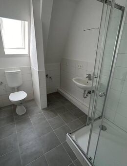 Nachmieter gesucht! Moderne 3-Zimmer-Wohnung im Dachgeschoss! - Magdeburg