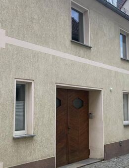 Reihenmittelhaus mit Einliegerwohnung - Wittichenau