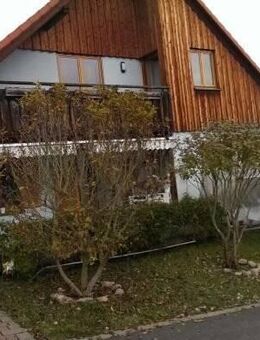 Sulzfeld - schöne 3,5 Zimmer-Wohnung ab 01.08.2025 oder früher - Sulzfeld (Main)