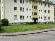 4-Zimmer-Wohnung mit Balkon zur Westseite, 2. OG rechts, Lahrkampstr. 14 in Sennelager - Paderborn