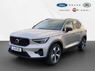 Volvo XC40, B4 Plus Dark 19" FS, Jahr 2024 - Jena