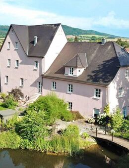 Erdgeschosswohnung mit direktem Zugang zu Badesee und Park - Eggolsheim