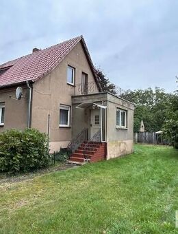 Grundstück mit geräumiger DHH in ruhiger Ortsrandlage - Halenbeck-Rohlsdorf