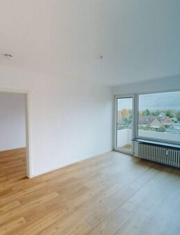 **Schicke 3-Zimmer-Wohnung mit BALKON und BADEWANNE** - Ratzeburg
