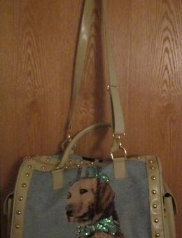 Tasche, groß mit Hundemotiven, nwtg. - München