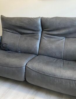Mondo Zweisitzer Couch/Sofa, Leder, Elektr. verstellbar, wie neu - Euskirchen Zentrum