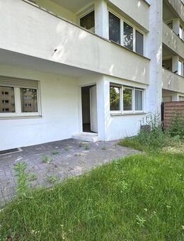 tolle 2 Zimmer Erdgeschoss Wohnung mit Terrasse - Duisburg