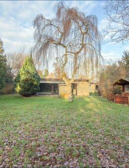 Sanierungsbedürftiger Bungalow auf großem Süd-Grundstück - Langen (Landkreis Cuxhaven)